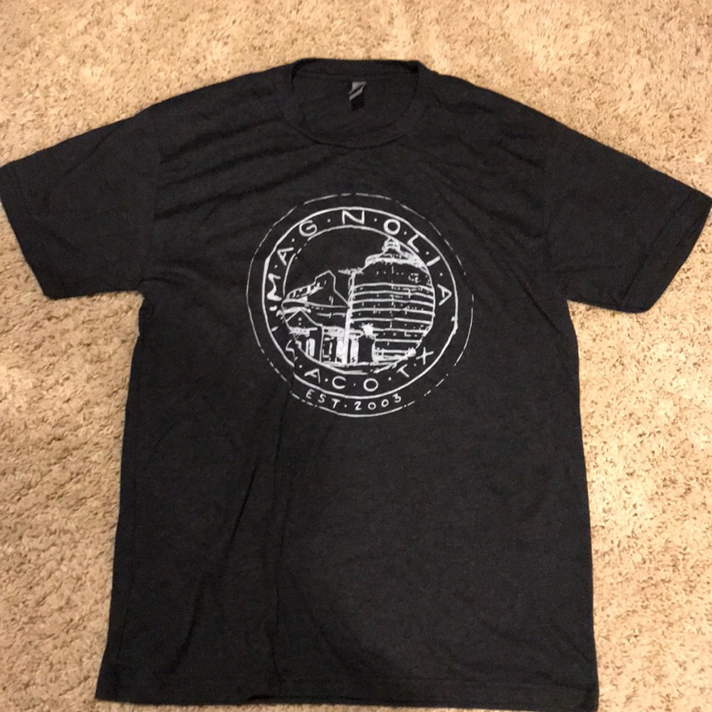 magnolia silos t-shirt __ NEVER WORN